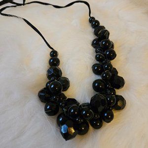 Ann Taylor LOFT Black Cluster Faceted Beads Ribbon Statement Necklace